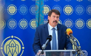 Former President’s Family Holiday Cost Taxpayers in Hungary HUF 55 Million, Claims Magyar
