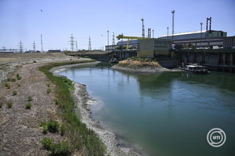 Updated: Danube Water Levels Rise, Last Paks Turbine Operating Stably