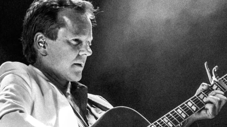Love Will Bring You Home – Kiefer Sutherland in Budapest on 28 April