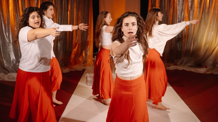 Gizella Gálhidy & Boglárka Ferenczy-Nagy: Liturgy, Trafó Budapest, 11 February