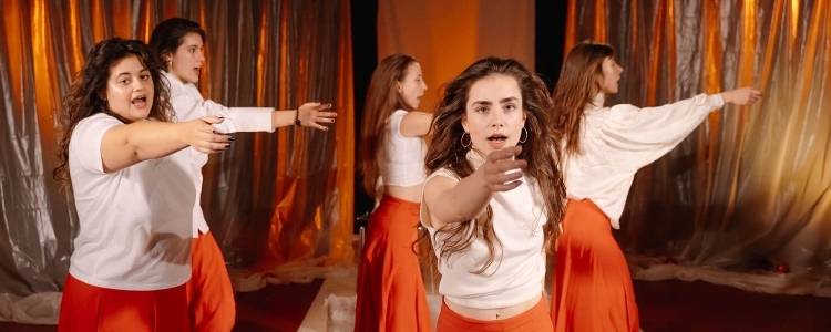 Gizella Gálhidy & Boglárka Ferenczy-Nagy: Liturgy, Trafó Budapest, 11 February