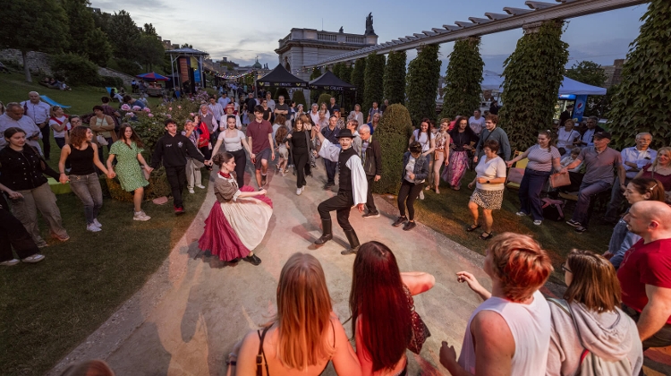 Free Folk Dance Series at Várkert Bazár in Budapest this Summer