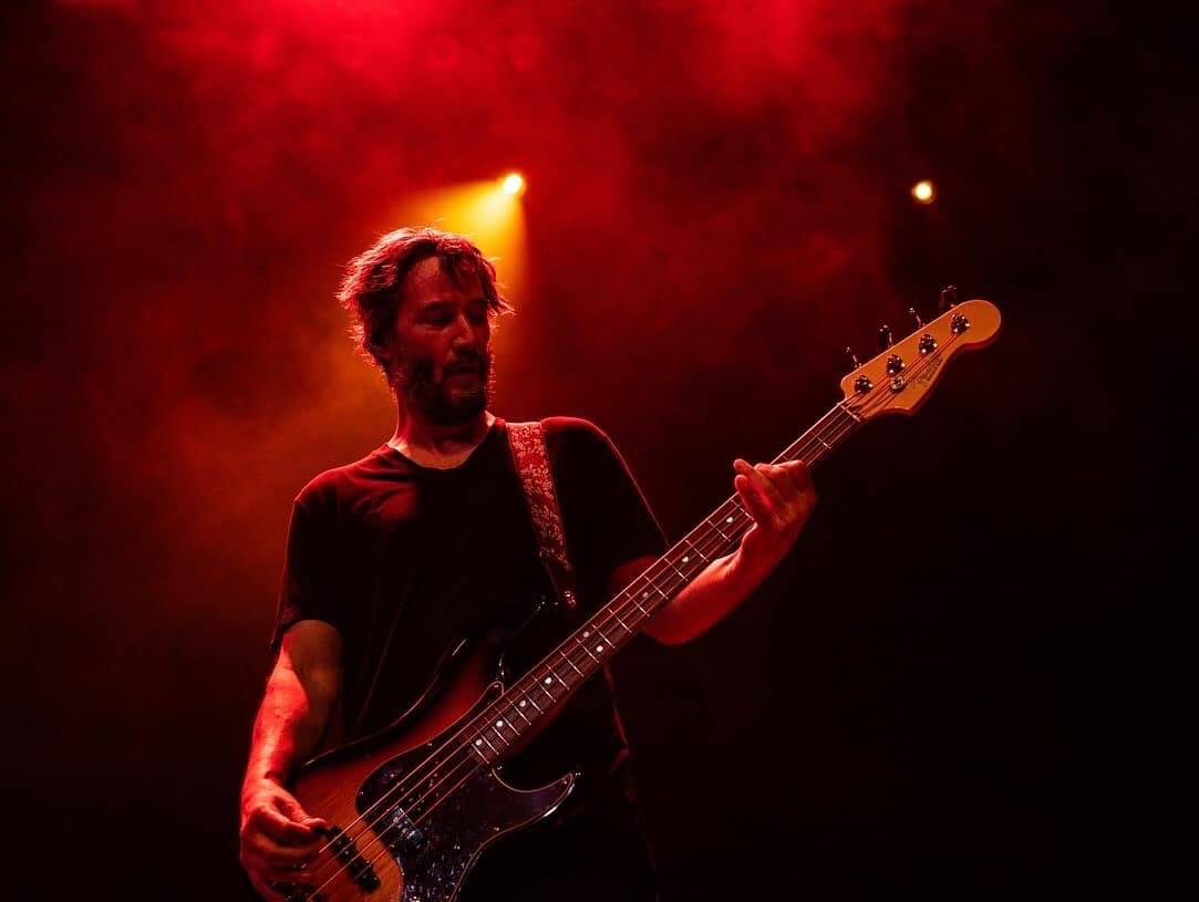 Keanu Reeves, Akvárium Club, 18 July