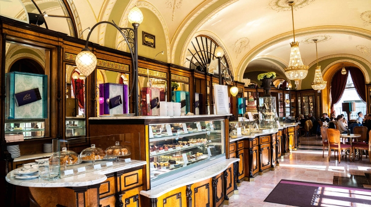 Confectioneries in Hungary now Included in New Catering Sector Support Plan by Gov't