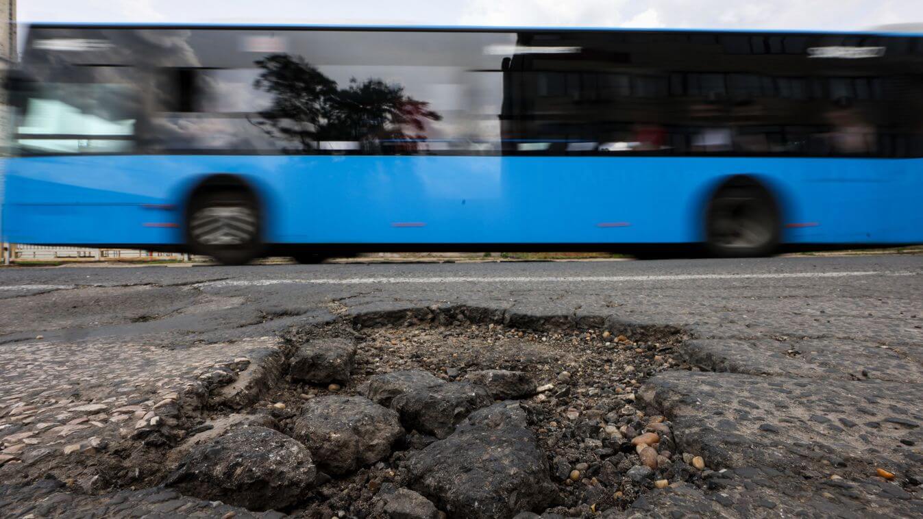 Record Number of Potholes in Hungary Reported this Winter