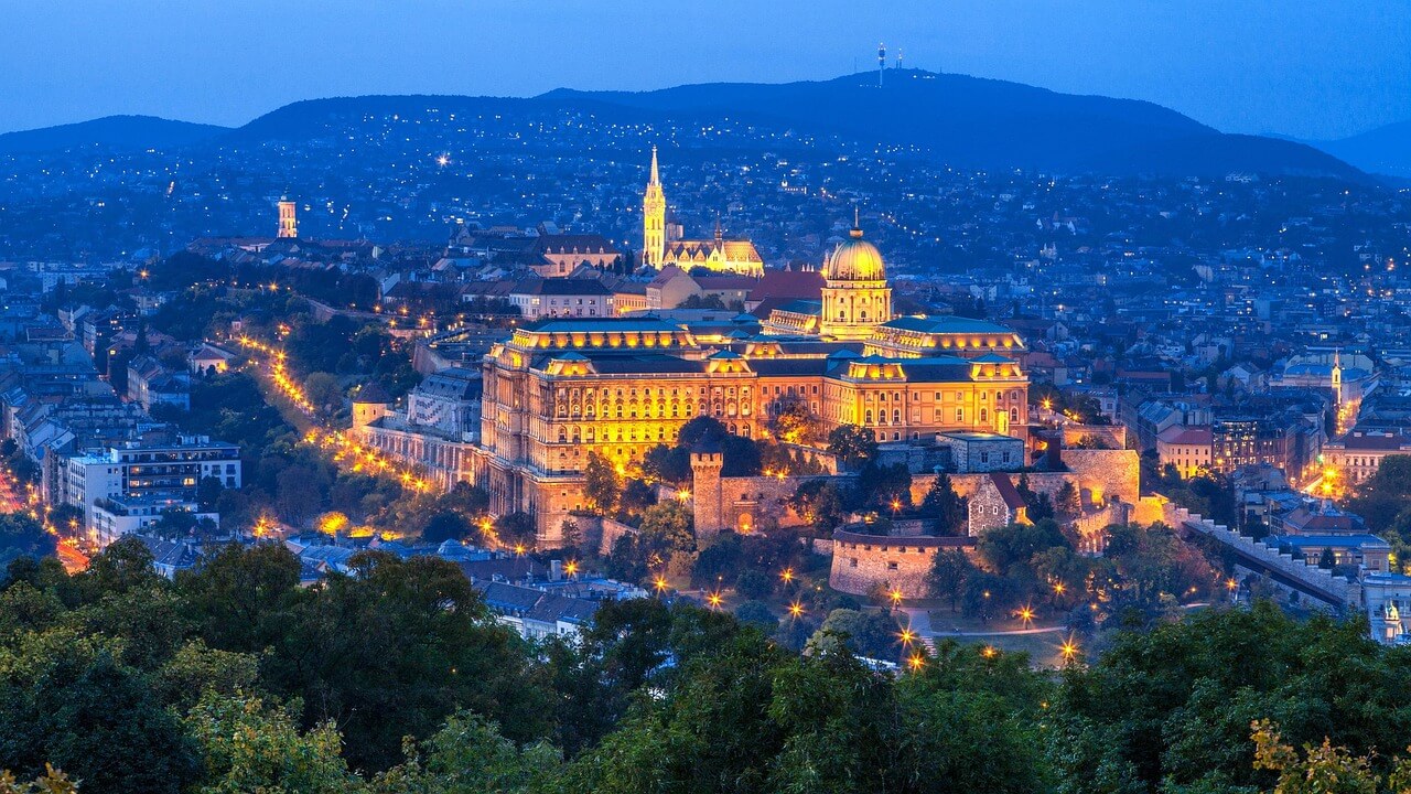 Insider's Guide: District I in Budapest – Where History Meets the Best City Views