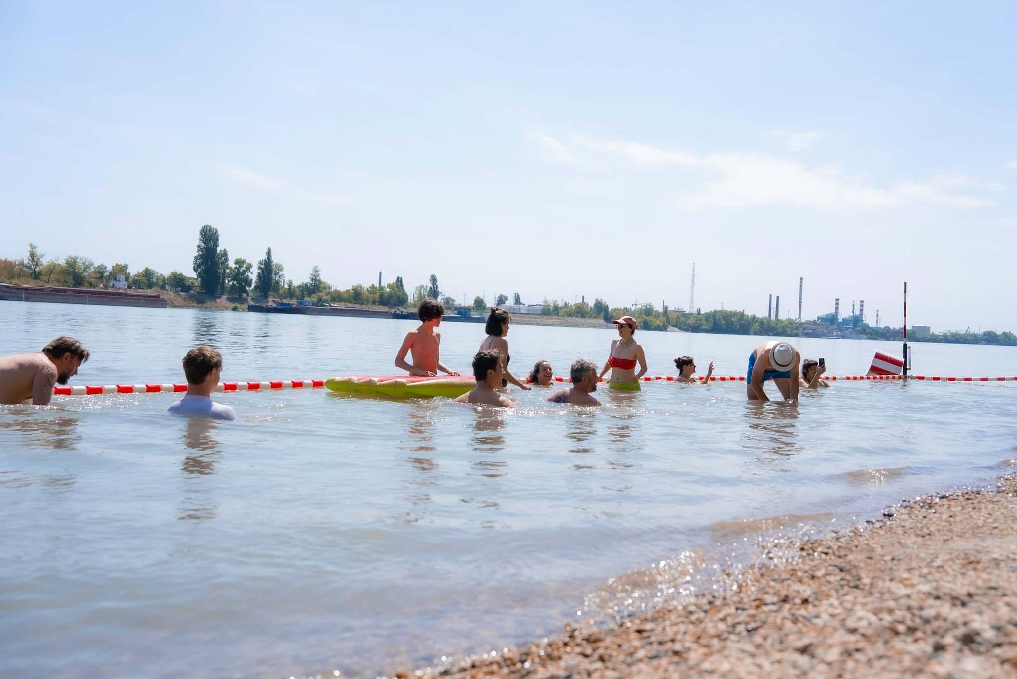 Upgraded Danube Beach in Budapest Reopens - 'Swim at Own Risk'