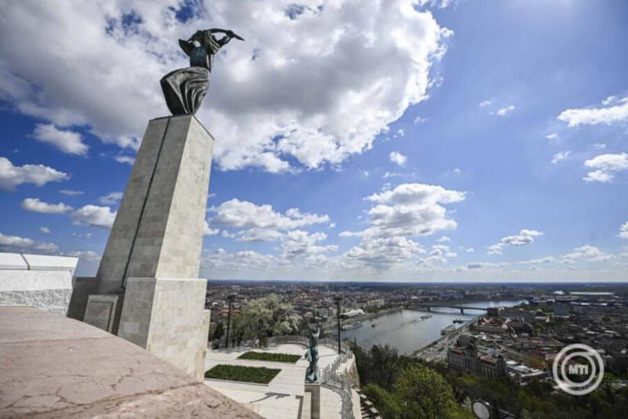 'Once Most Hated Building in Budapest, Now Bastion of Freedom', Say Orbán about Citadel