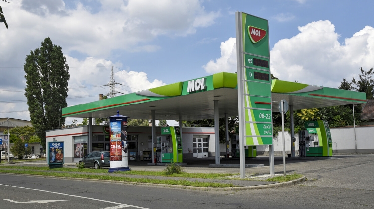 Authorities to Check Compliance with Motor Fuel Price Limits in Hungary