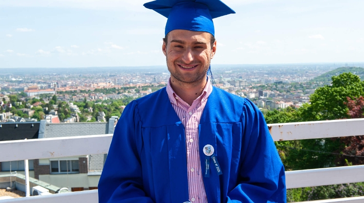 Britannica Students Achieve Highest Marks in Hungary