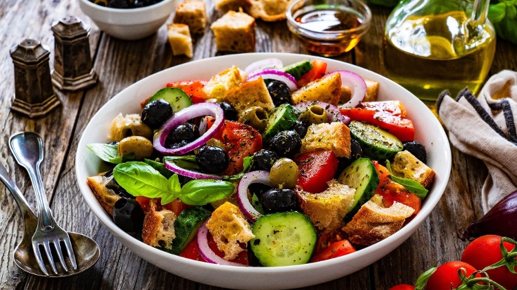 Dr. Rose Private Hospital Budapest Insight: Serving Up the New U.S. Dietary Guidelines