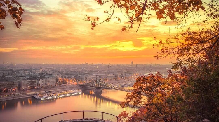 Great Read: Xpat Community E-Magazine, 8 October