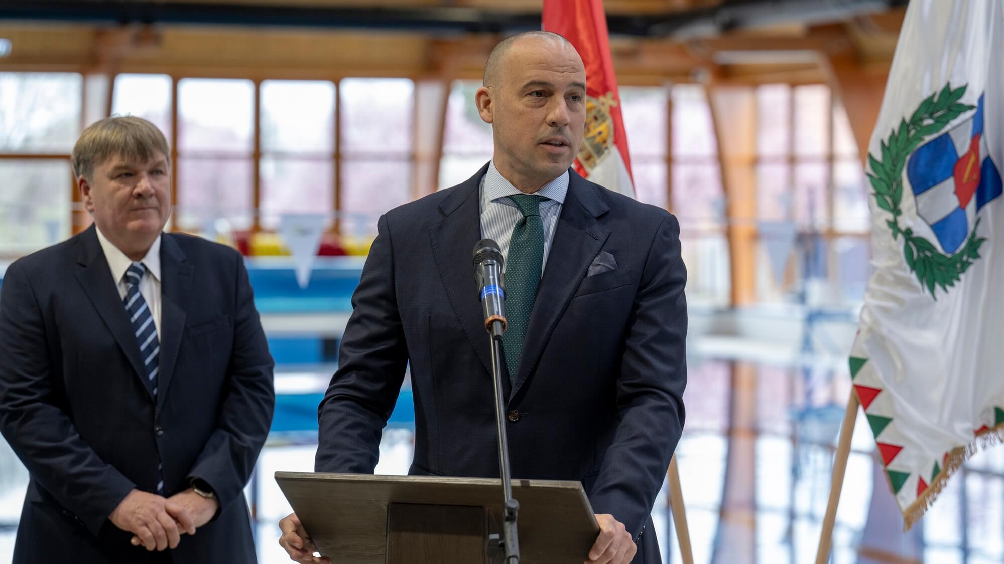 10 Gold Medals Revealed as Aim of Hungary at Olympics in Los Angeles