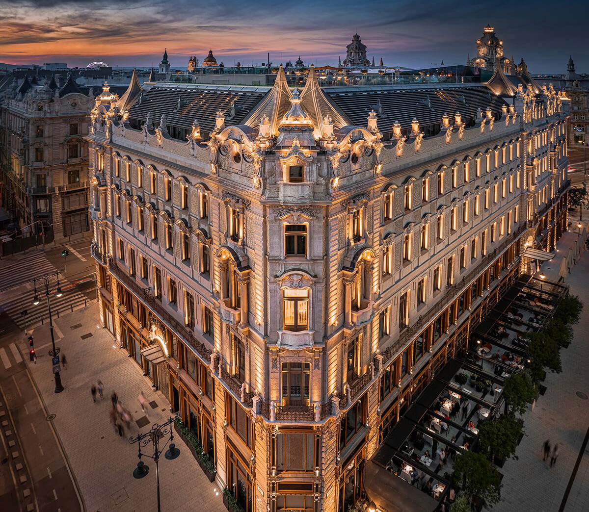 Twelve Hotels in Hungary Awarded Coveted Michelin Keys