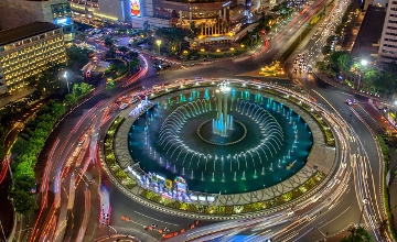 Escape from Budapest to Java in Indonesia - Part 1: Jakarta, Eclectic Capital of Contrasts