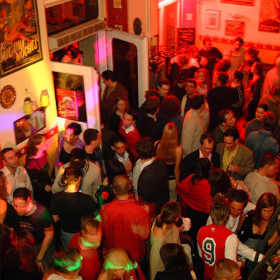 Iguana's 6th Cinco de Mayo Street Party, 2004