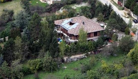 Angelina Jolie's New Home In Budapest, 3 October