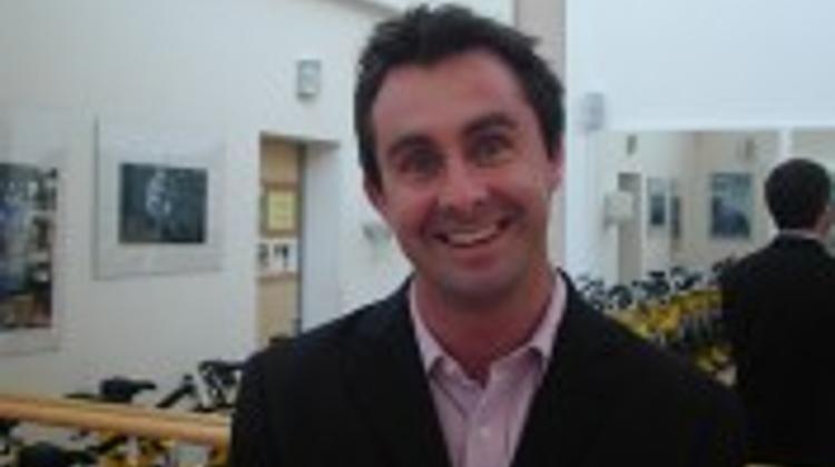 Xpat Interview: Simon Lee Saunders Xpat Interview: Simon Lee Saunders