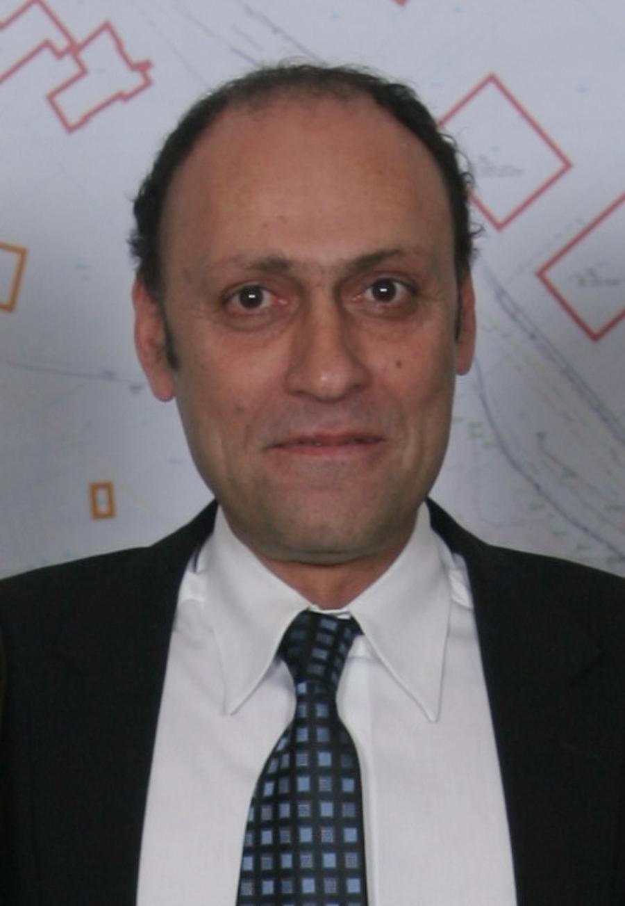Xpat Interview: Shmuel Levy