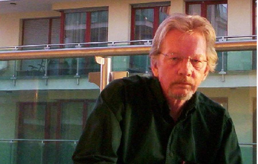 Xpat Interview: Glenn Douglas
