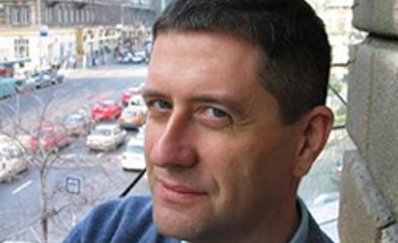 Adam LeBor, Author & Journalist Adam LeBor, Author & Journalist