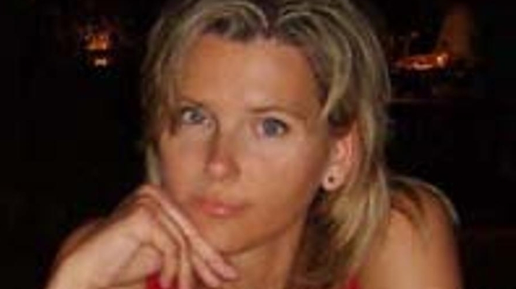 Judit Makrai, Freelance Translator Judit Makrai, Freelance Translator