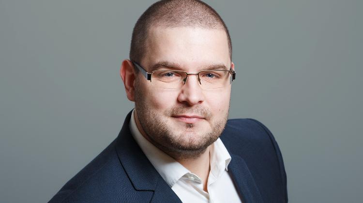 Adorján Tóth, founder-owner, Business Management Hungary Adorján Tóth, founder-owner, Business Management Hungary