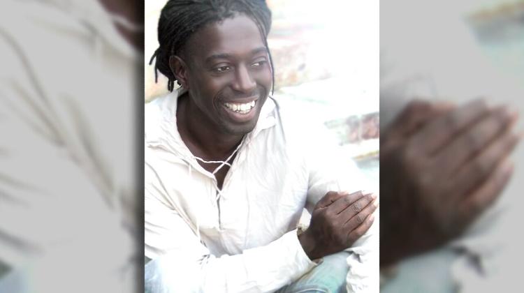 Kasai: Singer, Composer, Pianist, Producer Kasai: Singer, Composer, Pianist, Producer