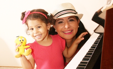 Cleo Mitilineou, Soprano