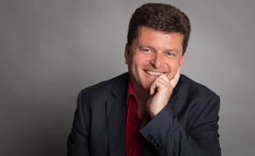 Tibor Jancsó, Managing Director, AGS Pro: Representing König+Neurath AG Tibor Jancsó, Managing Director, AGS Pro: Representing König+Neurath AG