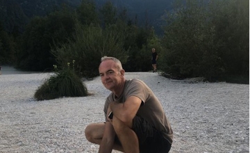 Surprising Expats, Ian Davies, Environmentalist Surprising Expats, Ian Davies, Environmentalist