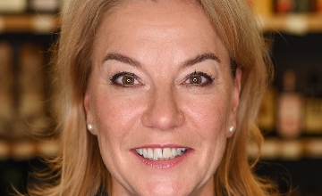 Katalin Szatmári, General Manager / Owner, WhiskyNet