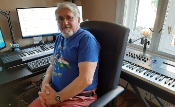 Jonathan Ainge, English Teacher in Budapest