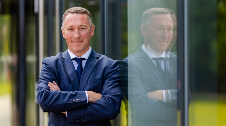 Tom McLean, Director, International School of Debrecen Tom McLean, Director, International School of Debrecen