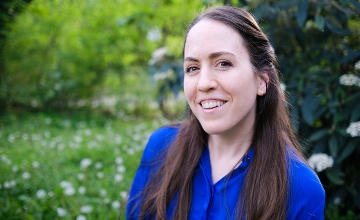 Alexa Fermeglia, American Visual Artist, Poet & Educator in Budapest