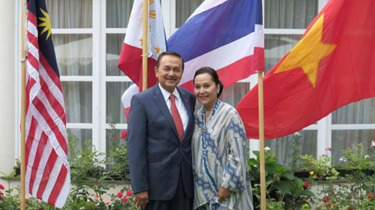 H.E. A.H. Dimas Wahab, Ambassador of Indonesia to Hungary H.E. A.H. Dimas Wahab, Ambassador of Indonesia to Hungary