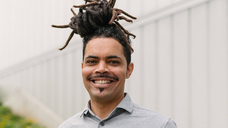 Craig V. Johnson, Generalist, Facilitator & Change-Enabler in Budapest Craig V. Johnson, Generalist, Facilitator & Change-Enabler in Budapest