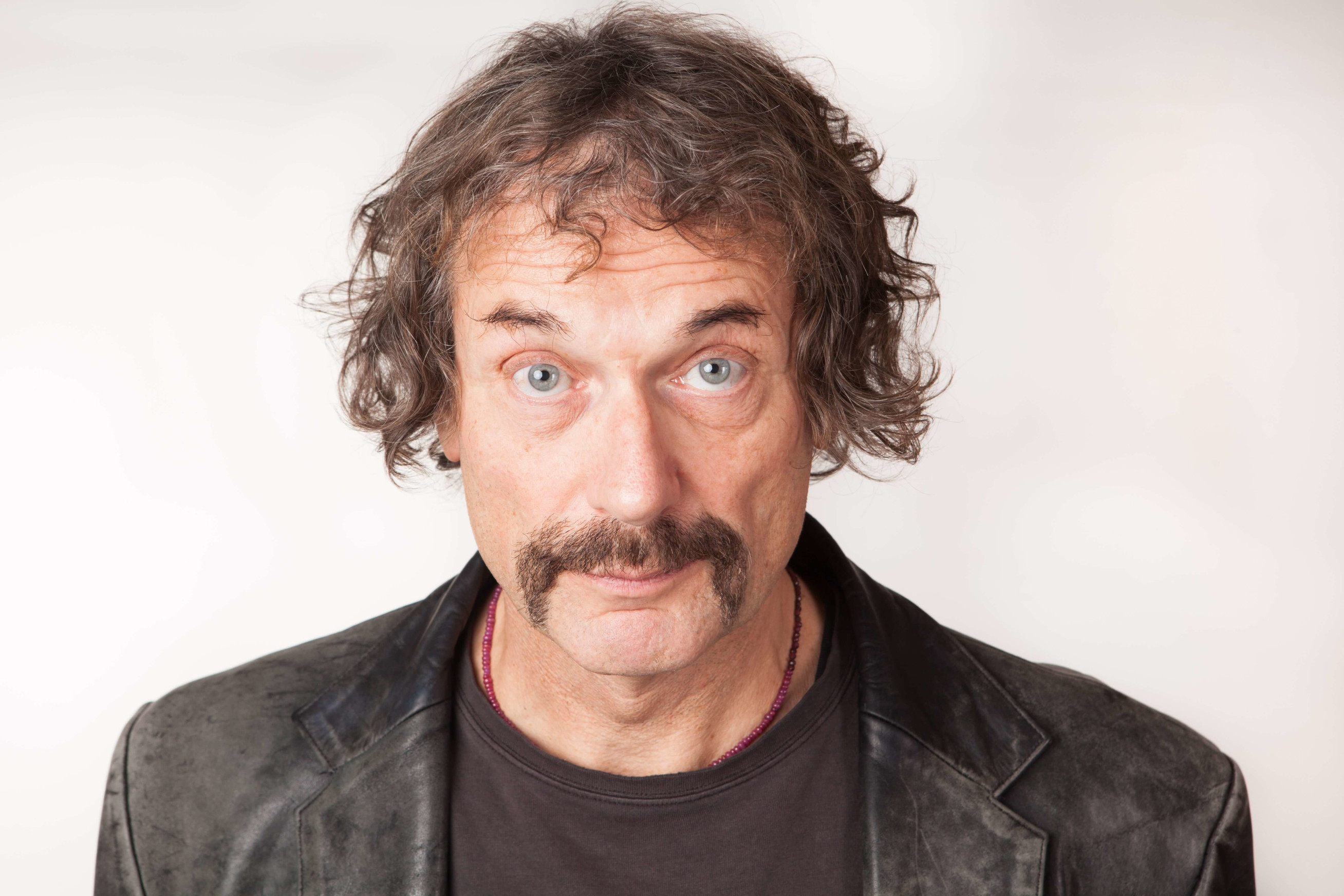 Dave Thompson, Actor, Stand-Up Comedian in Budapest