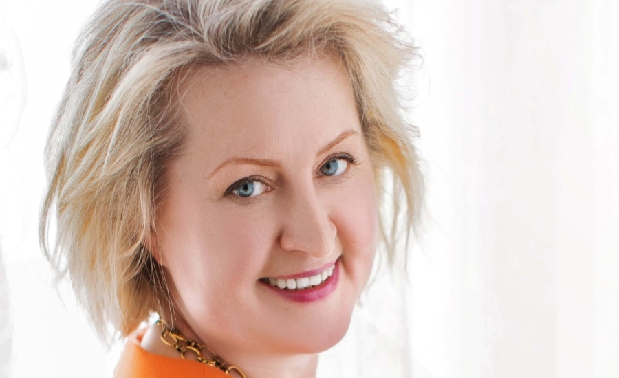 Angelika Regossi, Author of My Thousand Words Series in Hungary