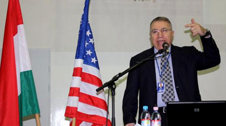 America Day Celebrated At The Bornemisza High School