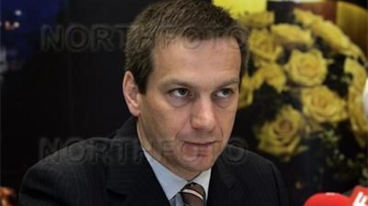 Hungarian PM Bajnai On Greece: “We Come From Where You Are Going"