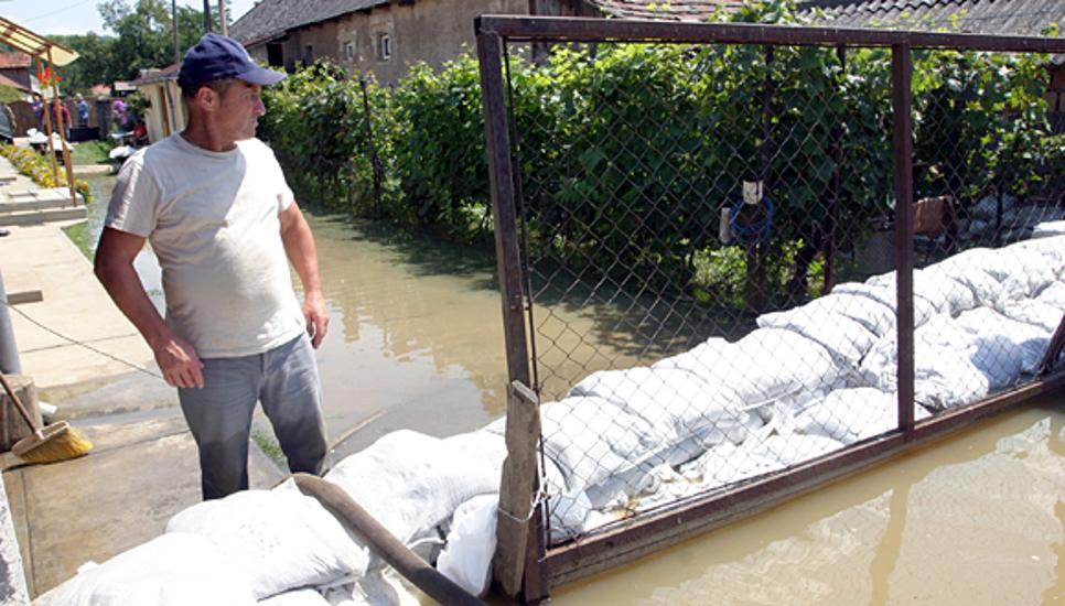 Workers, Not Cash For Flood Demolitions