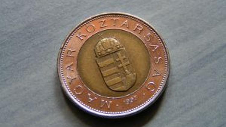 Hungarian Forint Stable As Markets Await Bond Issue Results