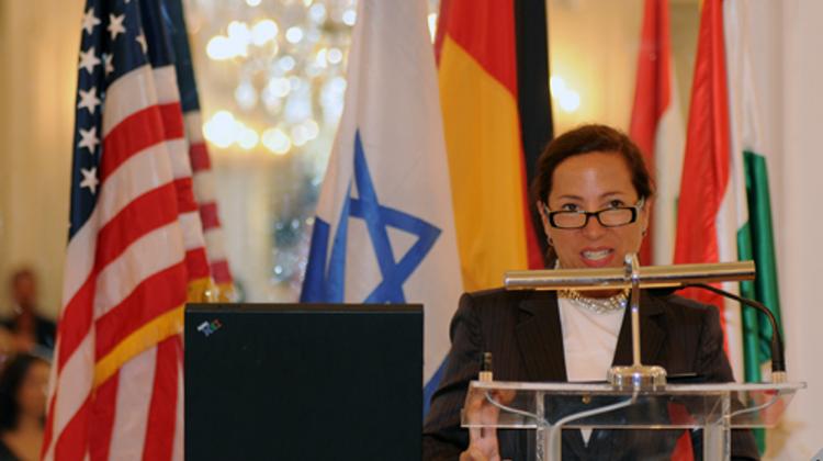 U.S., German And Israeli Embassies Honor Holocaust Teachers