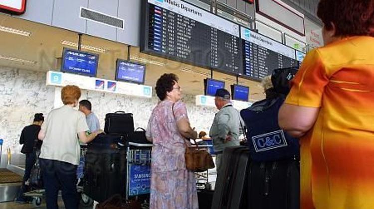 Faster Passenger Service At Malév Hungarian Airlines