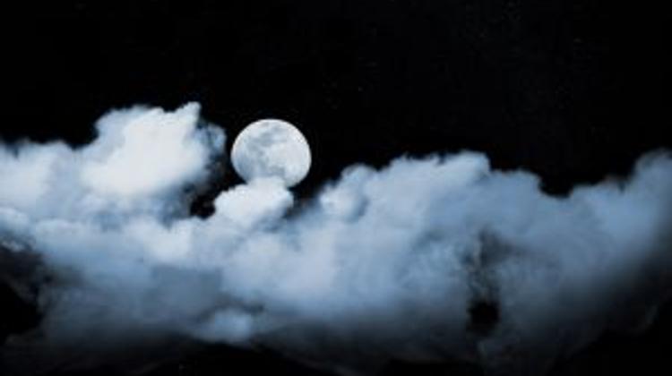 'Moonlight Nights', Budapest, City Hall,  26 August