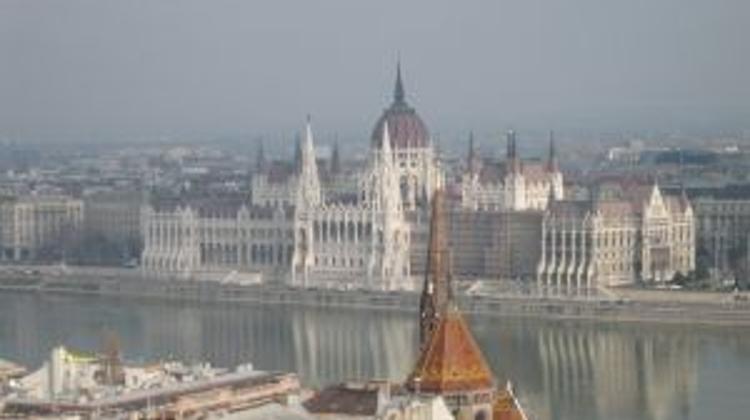 Budapest Mayoral Candidates Must Try Harder