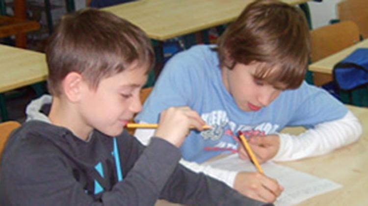 English Learning Centre In Budapest  Is Looking For A Classroom Assistant