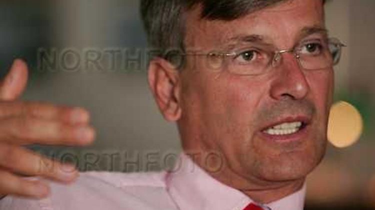 Hungarian Paper HVG Looks Back On Demszky Era