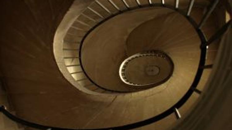 Local Governments In Hungary Mired In Foreign-Currency Debt